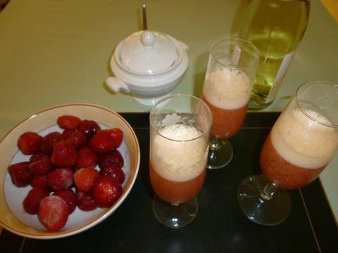 Erdbeer-Sektsorbet