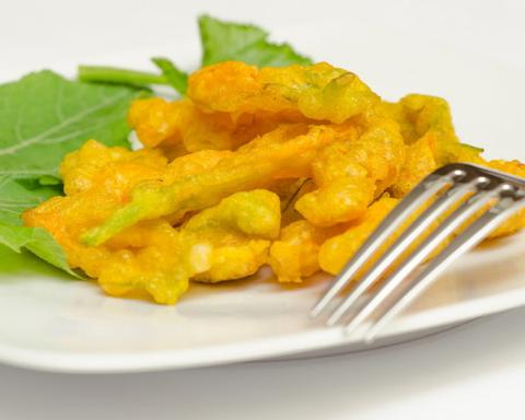 Batter Zucchini Flowers