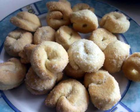 Sweet  Wine Tarallini