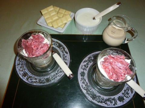 Weißes Schokoladen-Mousse