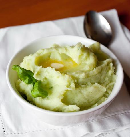 Mashed potatoes with cauliflower