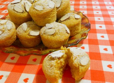Little Carrot Cakes