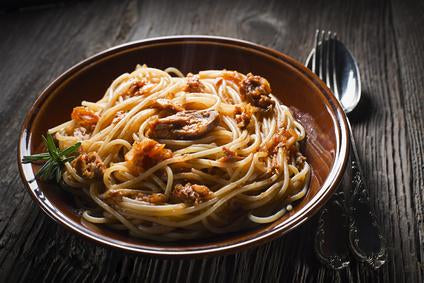 Sauce tomate au thon et champignons de Laine