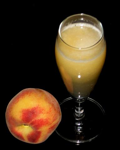 Peach Aperitif