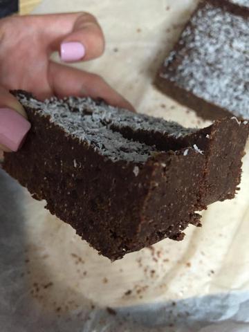 Paleo Chocolate Slice