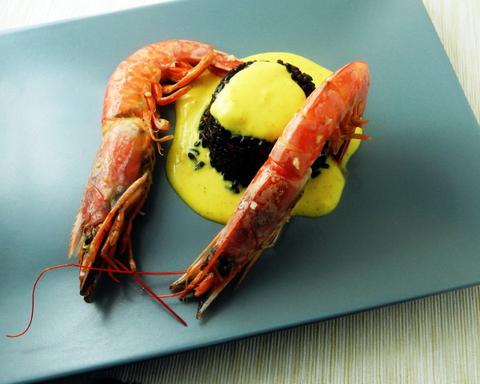 Prawn and Curry Cream Venere Rice