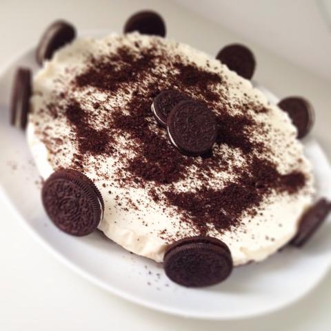 Tarta oreo de chocolate blanco