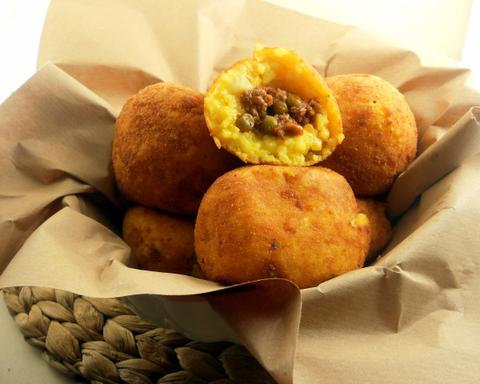 Arancini (Fried Rice Balls)