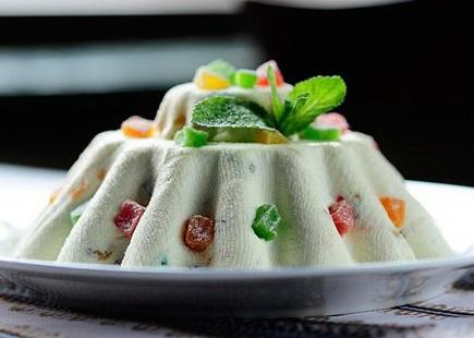 Творожная пасха с орехами и изюмом